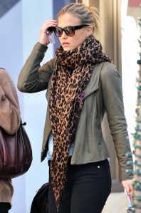 Bar Refaeli Out Christmas Shopping At The Grove